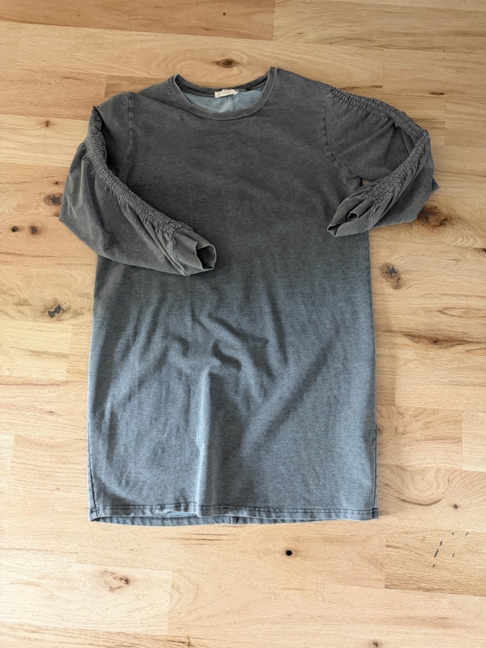Gray Long-Sleeve Women’s Tee Shirt Dress